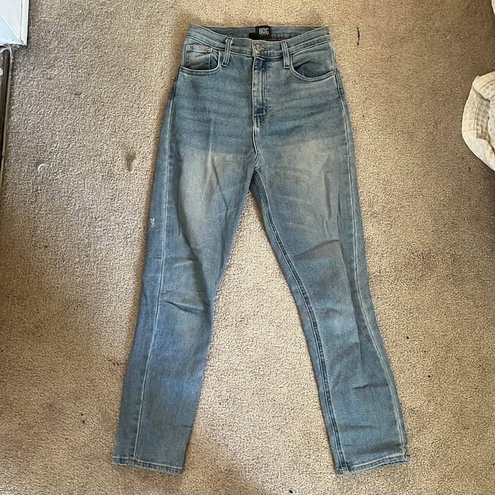 BDG Girlfriend Highrise Cropped Jeans